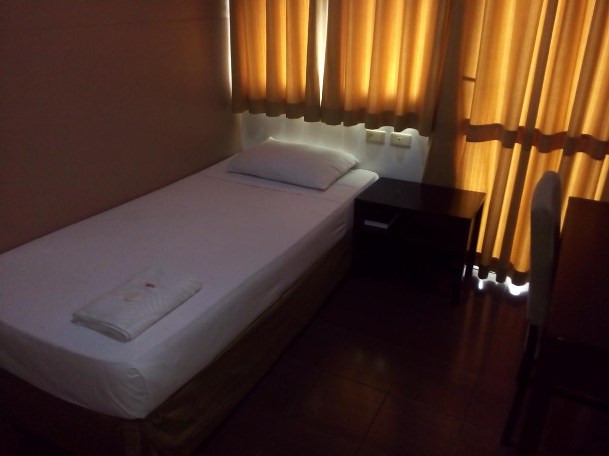 Hotel Kichi Legazpi Dış mekan fotoğraf